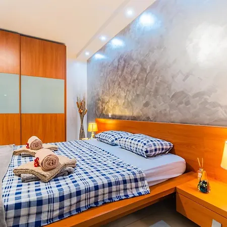 New 3 Bdr 2 Bth Terrace In Bugibba * 圣保罗湾城