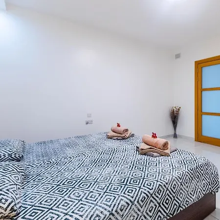 New 3 Bdr 2 Bth Terrace In Bugibba * St Paul's Bay