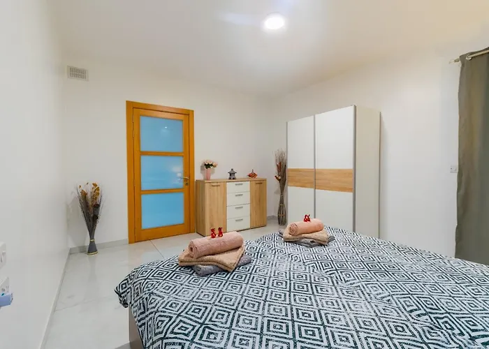 New 3 Bdr 2 Bth Terrace In Bugibba *